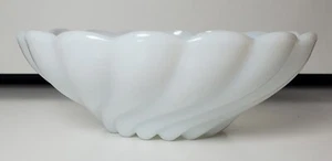 Vintage Hazel Atlas Milchglas Muschel Dessertschale - Bild 1 von 4