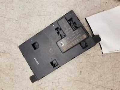 2002 2007 Mercedes-Benz C230 C320 - Módulo de porta RF - R318713 - Imagem 1 de 4