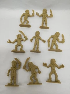 Set (8) Zombie Piraten Figuren 2" - Bild 1 von 21