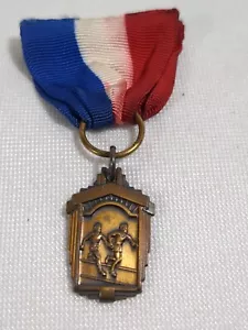 1962 Ribbon & Medal 440 Yd Relay Sports Athletic Track & Field Running - Picture 1 of 5