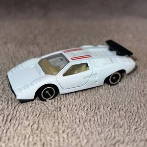 Diecast Lamborghini Countach White with red stripes China Great condition - Picture 1 of 7