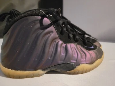 Nike 723946 Little Posite púrpura iridiscente 11,5C Foto 1 de 4