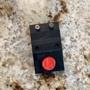 Lionel Postwar 92 Circuit Breaker Controller - Bild 1 von 2