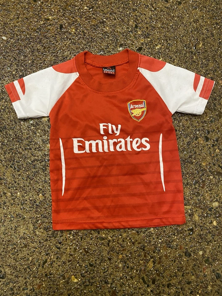Y2K Ozil Fly Emirates Arsenal Gunners Jersey 4T Kids Youth Red Soccer FIFA - Image 1 of 4