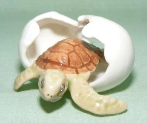 Figura de animal de porcelana en miniatura Klima tortuga incubando ancho E355 - Imagen 1 de 1