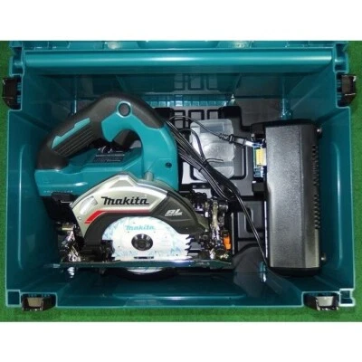 Makita HS473DRG Rechargeable Circular Saw 14.4V with Wireless Dust Collection - Image 1 of 4