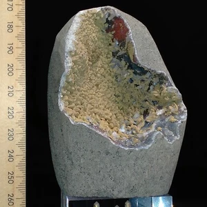 Quartz Geode w/ Stilbite crystals basalt vug crystal cave cut base 0.51kg - Bild 1 von 7