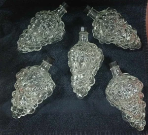 (5) Vintage 6" Grape Cluster Clear Glass Bottle Wine Decanter Made In Turkey - Picture 1 of 9
