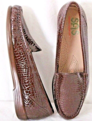 SAS C6179383 Simplify Tri Pad Brown Patent Croc Moc shoes  Loafers Women's US 9N - Image 1 of 4