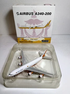Phoenix 1:400 Royal Brunei VIP Jet A340-200 V8-BKH – MINT Die-cast Model - Foto 1 di 13