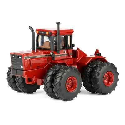 ERTL International Harvester 7788 4WD 2025 National Farm Toy Show 1/64 ZFN44474 - Image 1 of 2