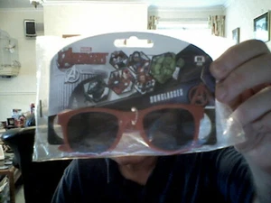 MARVEL SUNGLASSES UV 400 PROTECTION BIRTHDAY SUMMER HOLIDAYS SUN - Picture 1 of 1