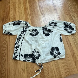 Crop top hawaiano bianco e nero floreale taglia unica leggero prodotto dal Messico - Foto 1 di 14