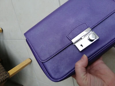 Prada Handtasche Leder Crossbody - Bild 1 von 4