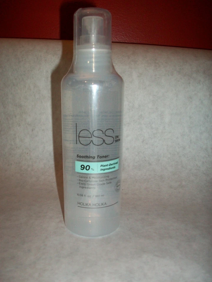 HOLIKA HOLIKA TÓNICO CALMANTE MENOS EN LA PIEL 90% INGREDIENTES DERIVADOS DE PLANTAS Foto 1 de 1