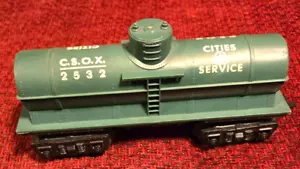 MARX train Cities Service C.S.O.X. . O Gauge Tanker Car Green. - Picture 1 of 3