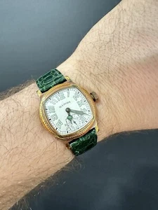 aprox. Reloj antiguo 1916 Illinois GUARDSMAN JOLLY ROGER GF Art Deco SIN FUNCIONAR COMO ESTÁ - Imagen 1 de 17
