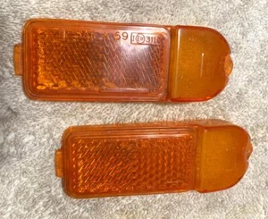 1984-87 Jaguar XJ6 Series III OEM Pair Front LH RH Side Marker Light Lamp Lenses - Picture 1 of 1