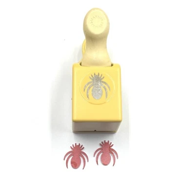 Punzón de papel araña Martha Stewart Halloween confeti artesanía espeluznante Foto 1 de 4