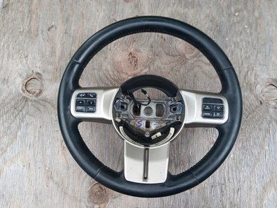 Jeep Grand Cherokee 2011-2013 volante de cuero negro OEM 05057580AC Foto 1 de 4