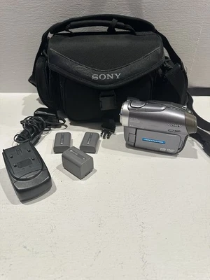 Sony DCR-DVD 403 NTSC 3MP DVD Handycam Camcorder w/120x Zoom Tested Works - Image 1 of 4