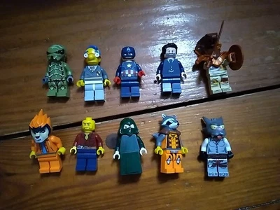 Lote de mini figuras Lego - Lote de 10 figuras Foto 1 de 4