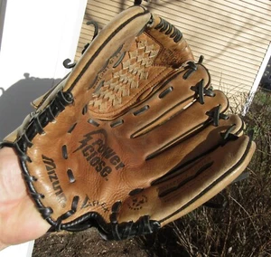 MIZUNO POWER CLOSE II PROSPECT SERIES GPL 1150 11.5" BALL GLOVE RHT - Picture 1 of 5