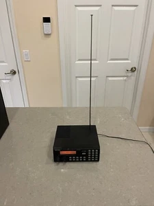 Radio Shack PRO-2030 Programmable AM/FM Scanning 80 Channel 20-407 Hyperscan - Zdjęcie 1 z 8