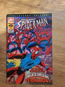 Astonishing Spiderman Bpok - Picture 1 of 3