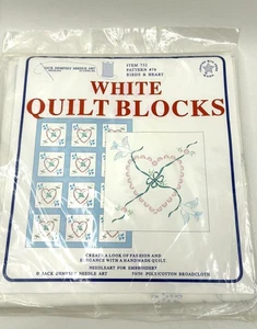 2 Jack Dempsey Nadel Kunst weiß Quilt Blöcke Vögel & Herz 18"x18" Blöcke  - Bild 1 von 4