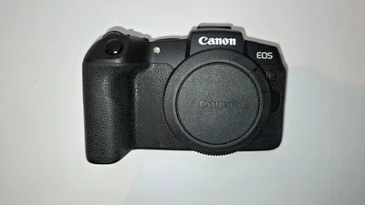 Canon EOS RP 26,2MP Digitale Vollformatkamera - Body mit Zubehörpaket - Bild 1 von 4