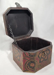 Medium Decorative Floral Red Black Gold Pier One Wooden Storage Case Box India - Picture 1 of 5
