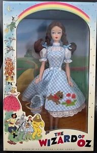 Barbie Wizard of Oz pink label 2010 - Picture 1 of 7