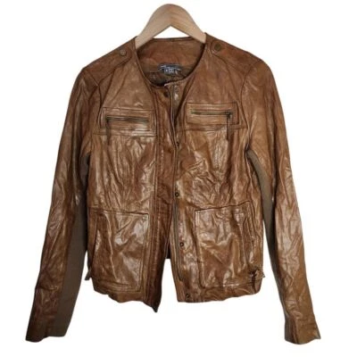 Vince. Chaqueta de cuero para mujer pequeña cremallera completa con bolsillos marrón Foto 1 de 4