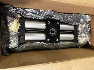 PARKER PTR252-1807P-AA21M-C ROTARY ACTUATOR PNEUMATIC CYLINDER 250PSI ( NEW ) - Picture 1 of 6