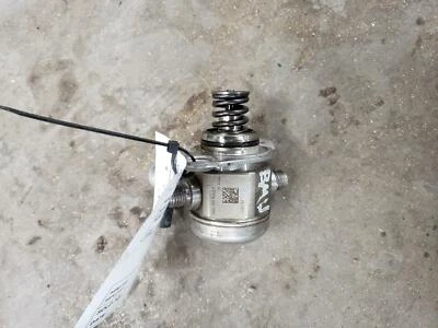 15 16 Bomba de combustible BMW 535i; (3,0 L, turbo), (bomba de inyección), gasolina Foto 1 de 4