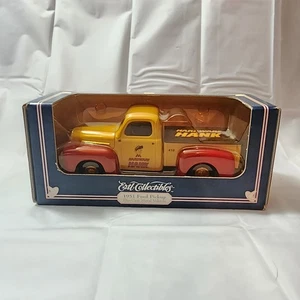Ertl Hardware Hank #19250 Collectibles 1951 Ford Pickup Die Cast Vehicle 1996 - Picture 1 of 11