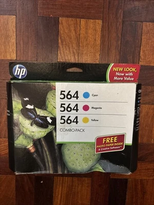 Paquete combinado de cartuchos de tinta tricolor originales HP 564 Foto 1 de 4