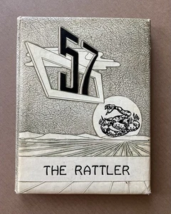 Annuario della scuola superiore Stinnett 1957 The Rattler - Stinnett, Texas - Foto 1 di 6