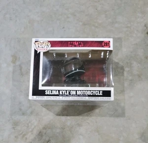 Funko POP! Rides: The Batman - Selina Kyle en motocicleta #281 - Imagen 1 de 11