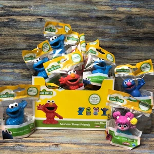 Sesamstraße Spielzeug Elmo Krümelmonster Abby Grover Oscar Tortenaufleger Partygeschenk - Bild 1 von 14