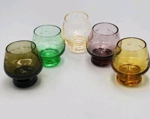 Set Of 5 Vintage Etched Multicolored Liquer Shot Sake Glasses With Rippled Stem - Imagen 1 de 14