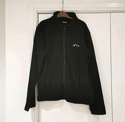 Size S 10 12 Black Fleece Mountain Logo Regatta full zip up coat jumper jacket - Image 1 of 4
