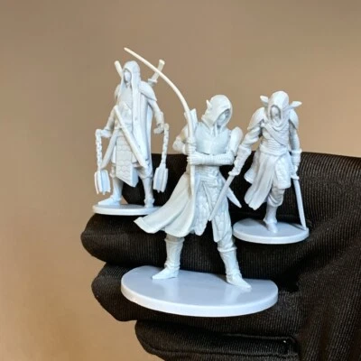 3pcs Godtear The Finvarr Champion & Followers Warriors Board Game Miniatures SFG - Image 1 of 4