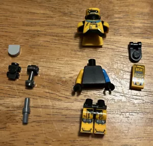 LEGO Star Wars 75334: NED-B Droid Minifig with Hammer, New and Never Assembled - Picture 1 of 2