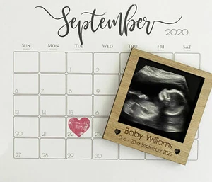 Pregnancy Announcement Magnetic Polaroid Frame Scan Baby Picture Grandparents - Picture 1 of 1