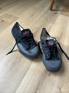 Vintage Top One Vulkanisiert Schwarz Schnür Sneaker 42 Stoff Gummi Top One - Bild 1 von 7