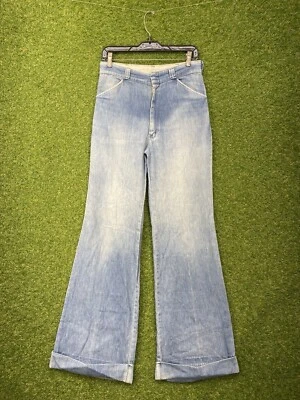 Pantalones de mezclilla vintage Wrangler Bell Bottom para mujer 31x34 años 70 acampanados tiro bajo lavado ligero Foto 1 de 4