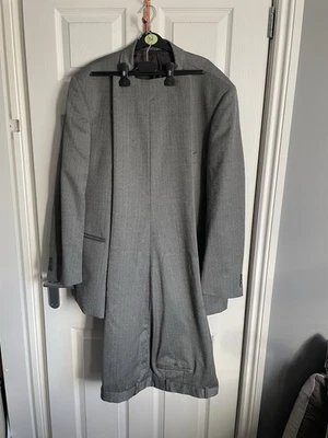 Brook Taverner Men’s 2-Piece Grey Suit 50 Reg - Image 1 of 4