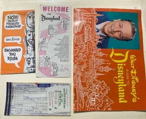 Disneyland 1963 Main Gate Flyer Map Tiki Room Walt Disney Guide Plane Ticket - Bild 1 von 24